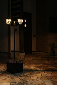 J lpv^[t\[[X TAN-793-2 LIVING OUT