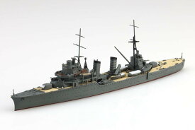 アオシマ 1/700 ウォーターライン No.356 日本海軍 軽巡洋艦 香椎【67420】 プラモデル