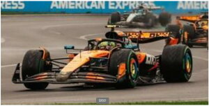 Xp[N 1/43 McLaren No.4 McLaren Formula 1 Team Winner Australian GP 2025yS9581z ~jJ[