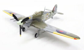 童友社 1/72 イギリス ホーカーハリケーンMk．II c 塗装済完成品