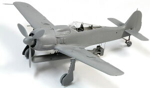 hSf yĐYz1/48 WW.II hCcR tHbPEt Fw190A-5/U14 @yDR5569z vf
