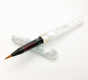 TFP1801WHITE F-STYLE ホワイト 印象のデザイン 新しいコレクション 手作りアクリル筆ペン