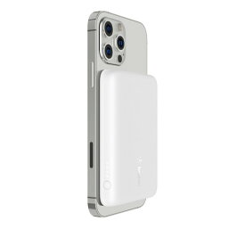 BELKIN iPhone用 MagSafe対応 磁気ワイヤレスモバイルバッテリ BOOST↑CHARGE 2500mAh（ホワイト） BPD002BTWH