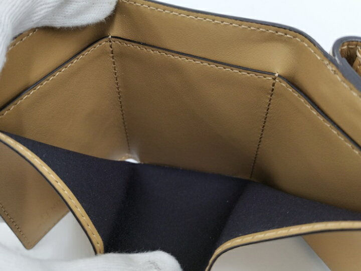 楽天市場】【中古】FENDI 三つ折り財布 レザー キャメル 8M0395  