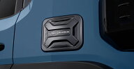 ランドクルーザー"FJ"に トヨタ純正フューエルリッドカバー ランドクルーザー"FJ"