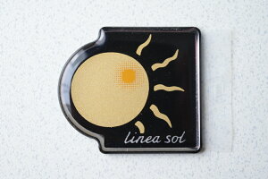 【トヨタ ファンカーゴ】リア右「LINEA SOL」文字 エンブレム 海外仕様純正部品