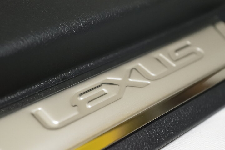 楽天市場】CT200h用 LEXUS純正 スカッフプレート 「LEXUS」ロゴ入り 後  