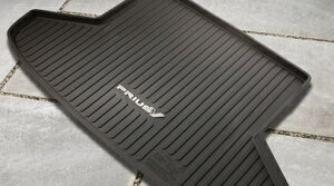 【40系トヨタ プリウスα2列シートモデル】「PRIUS V」ロゴ入り カーゴトレイ 海外仕様純正アクセサリー