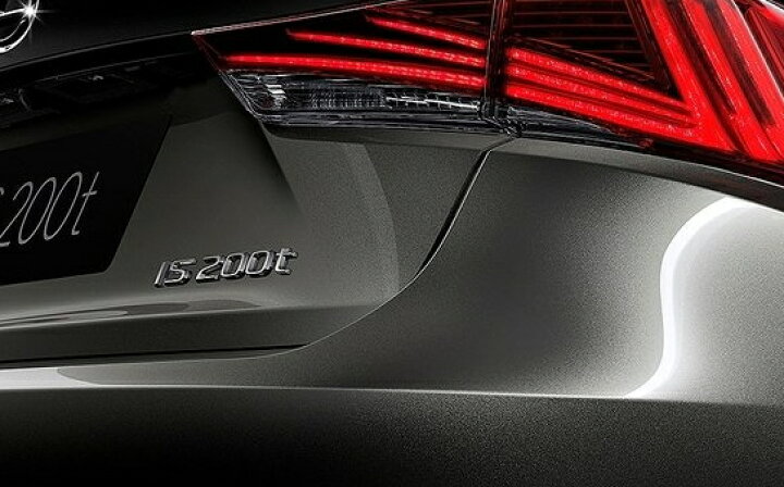 楽天市場】現行型（30系）前期～中期IS200t用 LEXUS純正 エンブレム  