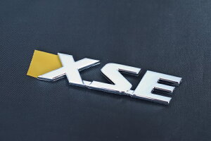 5代目(50系)RAV4用 トヨタ純正 エンブレム リア右「XSE」文字