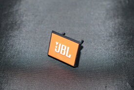 スピーカーグリル用 「JBL」ロゴプレート オレンジ