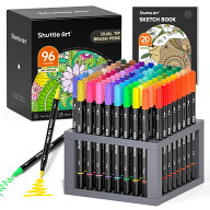 【送料無料】Shuttle Art 筆ペン 水彩毛筆 アートマーカーペン 96色セット 塗り絵1冊付き マーカーペン …