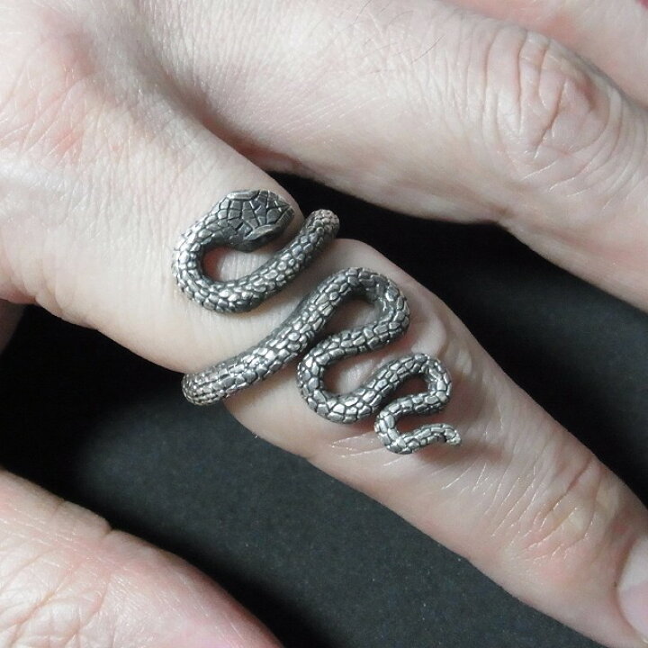 楽天市場 シルバー925製 リング とぐろ ヘビ 蛇 スネーク らせん Snake 銀 シルバーアクセ メンズ レディース 男女兼用 おしゃれ ギフト プレゼント お返し 記念日 誕生日 パーティー ストリート カジュアル ハード系 こだわり派 純銀 スターリング Sterling Silver