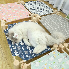 送料無料 51×44x13cm ペットベッド 通年 夏用 猫 木製 ゆりかご おしゃれ 犬 夏 冬 猫用品 犬用品 ペット用品 室内 組み立て 可愛い ハンモック ペットベッド 洗える 猫柄 チェック トライアングル プレゼント ギフト c-chongwu-8804-gg
