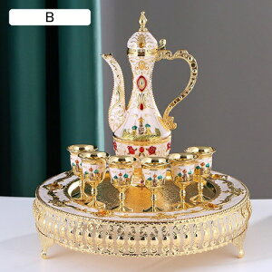 酒器セット 合金製 徳利 お猪口セット とっくり ぐい呑み おちょこ セット 酒水差し 酒盃 酒器揃 台座付き 持ち手付き 北欧風 宮廷風 素敵 シンプル 8点セット ギフト プレゼント 家庭用 来客