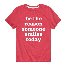 キャラクター リーズン グラフィック Tシャツ ヘザー 赤 レッド 【 LICENSED CHARACTER BE THE REASON SOMEONE SMILES GRAPHIC TEE / HEATHER RED 】 キッズ ベビー マタニティ トップス カットソー