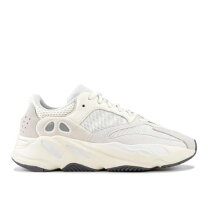 楽天市場】yeezy 700 analog スニーカーの通販