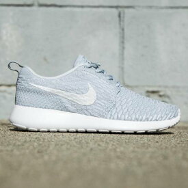 ナイキ ローシラン フライニット 青色 ブルー ピュア プラチナム スニーカー レディース 【 NIKE WOMEN ROSHERUN FLYKNIT (BLUE / LIGHT ARMORY BLUE PURE PLATINUM WHITE) COLOR 】