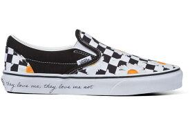 ヴァンズ バンズ クラシック スリッポン 白色 ホワイト 黒色 ブラック WOMEN'S スニーカー レディース 【 VANS CLASSIC SLIP-ON LOVE ME, ME NOT (WOMEN'S) / WHITE BLACK FLORAL 】