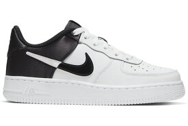 ナイキ スパーズ 白色 ホワイト 黒色 ブラック エアフォース 【 NIKE AIR FORCE 1 LOW LV8 SPURS (GS) / WHITE WHITE BLACK 】 キッズ ベビー マタニティ スニーカー