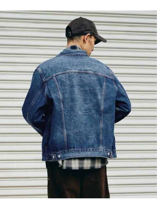 levi
