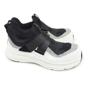 MANDOM Y SC tCAbv 750 4E L ی }_ FLY UP 750