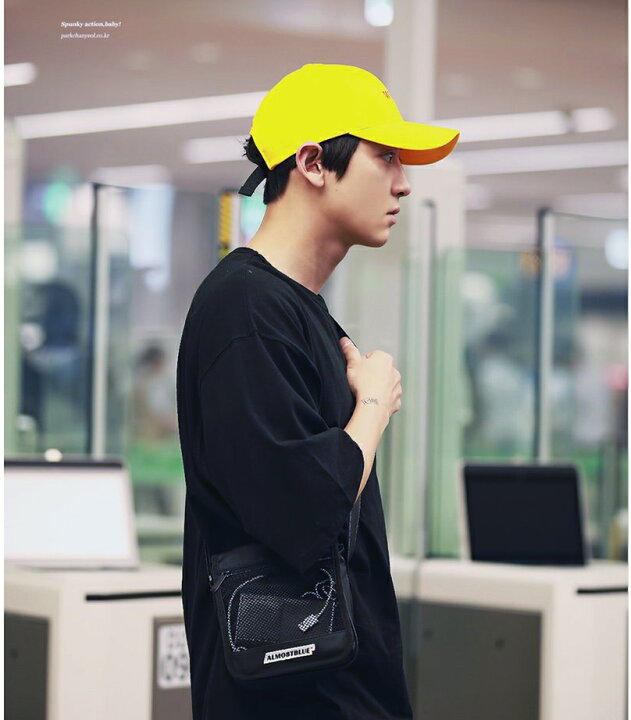 楽天市場 Exo エクソ のセフン着用 Almostblue X Izro Mini Bag Sサイズ ミニ ショルダーバッグ 韓国風 韓国 可愛い 女子 おしゃれ 大人 韓国ファッション オールモストブルー ストリートファッション プレゼント 韓国女子 韓国男子 かっこいい 可愛い かわいい 楽天市場 Exo エクソ のセフン着用 Almostblue X Izro Mini Bag Sサイズ ミニ ショルダーバッグ 韓国風 韓国 可愛い 女子 おしゃれ 大人 韓国ファッション オールモストブルー ストリートファッション プレゼント 韓国女子 韓国男子 かっこいい 可愛い かわいい