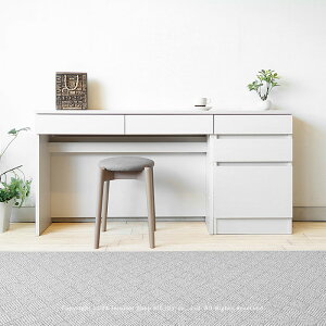 �����ŐF�A�T�C�Y�����߂�f�X�N �� �p�\�R���f�X�N �J�E���^�[�f�X�N ��105�`165cm ���s26�`45cm ����70�`100cm 1cm���݂Ŏ��R�ɃI�[�_�[ �V��14�F×�{��14�F �󒍐��Y �J���ݒu�z��