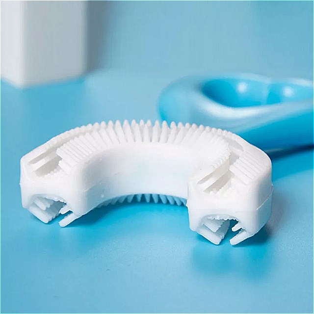 楽天市場】360度のU字型 ベビー 歯ブラシ シリコン 歯が生える ブラシ