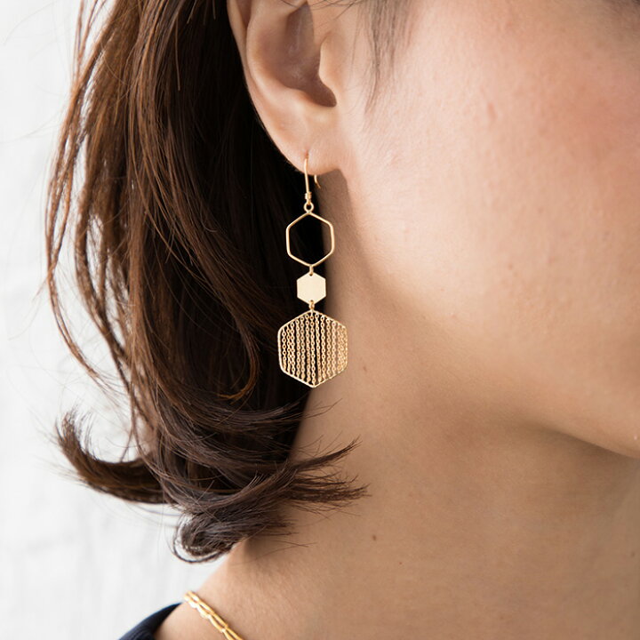 楽天市場】幾何学模様モチーフピアス フックピアス K18 18金 ゴールド  