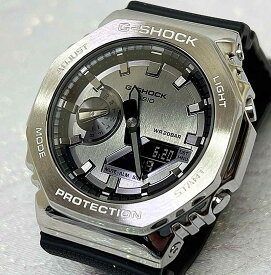 G-SHOCK ジーショックカシオ 腕時計 国内正規品　メタルカバード GM-2100-1AJF メンズ ブラック 文字盤メンズ腕時計 あす楽対応 永遠の定番 　八角ベゼル　プレゼント　Christmas　クリスマス　父の日恋人へ