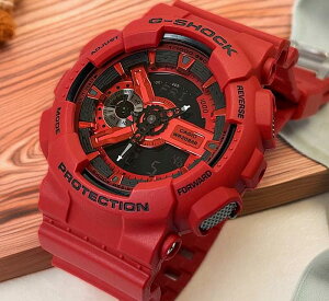 �y�V�i�����S�̐��K�i�z�y��M�̐Ԍ��胂�f���z�������K�i �J�V�I�r���v G-SHOCK �W�[�V���b�N G-SHOCK Iconic Styles �A�C�R���X�^�C�� ���z���f�ލ̗p GA-110RRB-4AJF�����Y ���b�h �u�����h �v���[