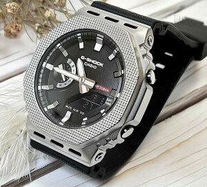 �y��������AG-SHOCK�z�V�i�����S�̐��K�i�J�V�I CASIO �r���v G-SHOCK �W�[�V���b�N �J�[�{���R�A�K�[�h �I�N�^�S���P�[�X�@���^���P�[�XGM-2100M-1AJF�@���ʌ��胂�f�� �����Y�r���v