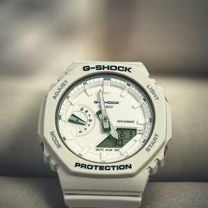 JVI CASIO rv G-SHOCK W[VbN J[{RAK[h ~bhTCY GMA-S2100GA-7AJF@ʌ胂f ^V[Y Yrv