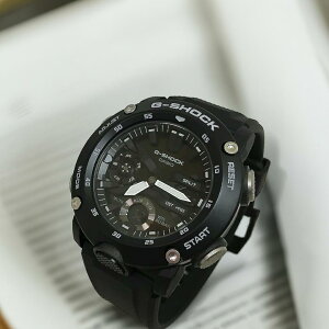 �y�V�i�����S�̐��K�i�z�������K�i G-SHOCK �J�V�I �����Y�E�I�b�` g�V���b�N �N���m�O���t GA-2000S-1AJF g�V���b�N �J�[�{�� �v���[���g �r���v ���b�s���O���� ���̏� ���ӂ̋C����