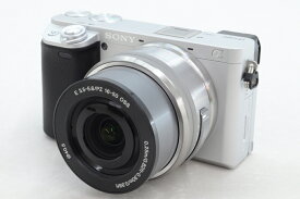 【中古】SONY α6400 ダブルズームレンズキット シルバー ILCE-6400Y(S)