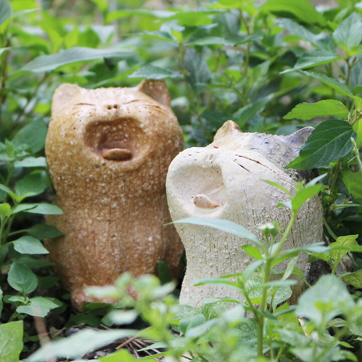 楽天市場 お庭に飾りたくなるかわいいアニマル置物 陶器 オブジェ 信楽焼 あくび猫 ポストと表札のジューシーガーデン