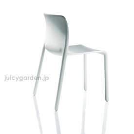 スタッキングチェア 「Magis（マジス） Chair First（チェアファースト） SD800」ガーデンチェア おしゃれ イタリア ブランド 雨ざらし ラウンジチェア ガーデンチェアー カフェチェアー テラス椅子 リゾートチェア バルコニー ベランダ プラスチック 椅子 リビング