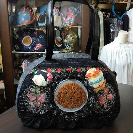 新シリーズ【Seori Bag 】ブリトニーのバラ園イチゴケーキ、セオリバッグタオマーク付き　セオリN001