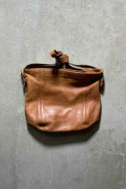 【中古】 OLD COACH (オールド コーチ) MADE IN USA 80'S MEDIUM LEATHER SHOULDER BAG USA製 80年代 ミディアム レザー ショルダー バッグ BROWN [ONE SIZE USED]