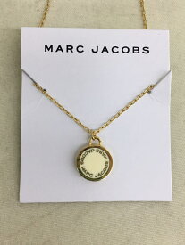 【中古】MARC JACOBS◆LOGO DISC ENAMEL/クリーム×ゴールド/ネックレス/--/レディース【服飾雑貨他】