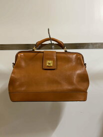 【中古】CELINE◆バッグ/レザー/BEG【バッグ】