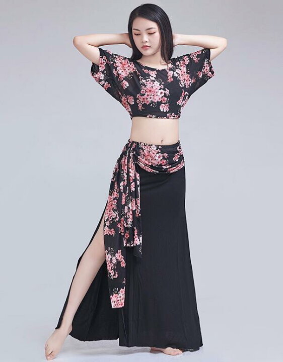 楽天市場】ベリーダンス衣装 セット 花柄 ヒョウ柄 トップス 半袖 
