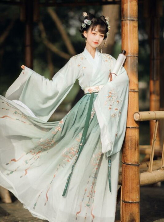 楽天市場】中華古典漢服3点セット 可愛い チャイナ服 蝶 花 刺繍  