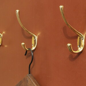 y^J EH[ tbN Ǖt nK[ nMO uX AeB[N AeB[Nz|bVuX_utbN