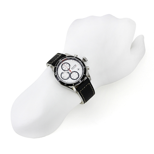 エベラール チャンピオンＶ 腕時計 Eberhard CHAMPION-V 31063.1 ホワイト メンズ ブランド 時計 新品 正規品 |  ハタ貴金属