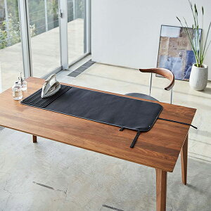 山崎実業 シリコーンアイロン置付くるくるアイロンマット タワー ブラック 【品番:05684】