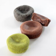 【送料無料セット】生チョコケーキ 3個・抹茶生チョコケーキ1個・ごま生チョコケーキ1個/ バラ入れ お菓…