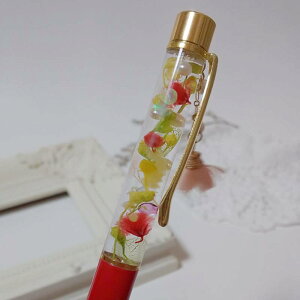完成品 ハーバリウムボールぺン チャーム付き (R-3) ハーバリウム ギフト ボールペン 本体 花 お花 ハーバリウムペン 可愛い ペン 女性 かわいい 文具 おしゃれ 文房具 プレゼント 誕生日 お祝