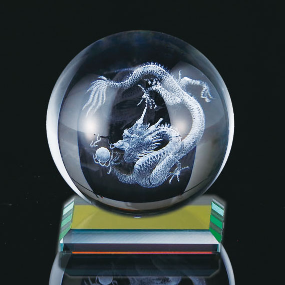 楽天市場】ドラゴン 3Dレーザー彫 縁起物 ガラス 置物/ 風水昇龍 